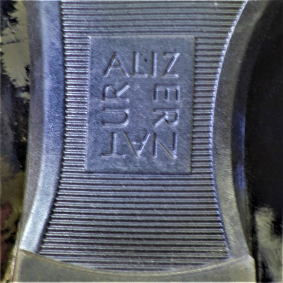 Naturalizer Ellis  6.5 Black Patent Leather Loafer - Picture 5 of 8